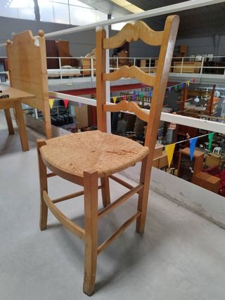 SILLA CLÁSICA EN ENEA