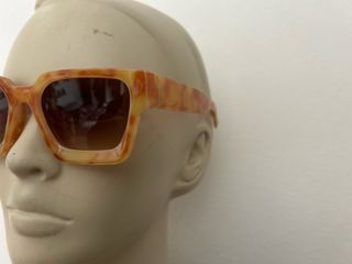 Gafas impecables nuevas