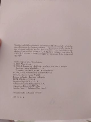 Alice Sebold, "Casi la luna"