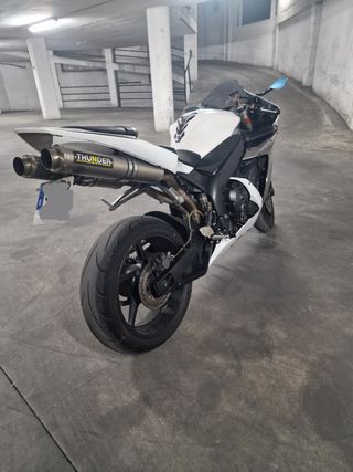 Yamaha YZF R1 2004