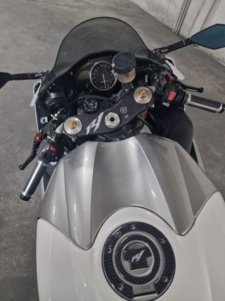 Yamaha YZF R1 2004