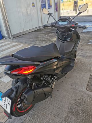 Piaggio beberly 300 S. Octubre 2021