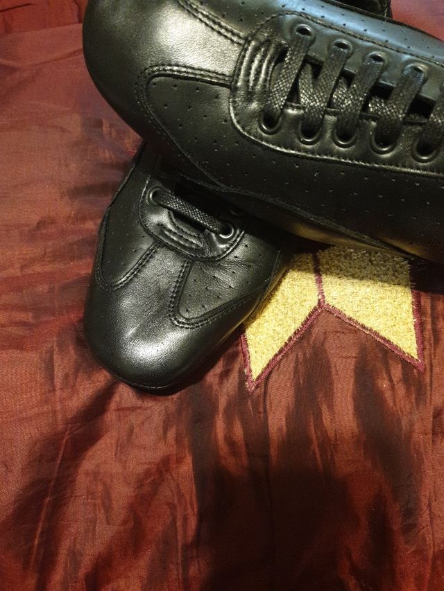 ZAPATOS NUEVOS DE PIEL