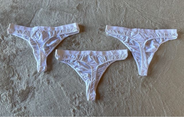 Set 3 perizomi bianchi Victoria’s Secret