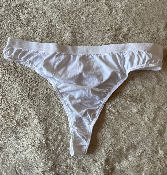 Set 3 perizomi bianchi Victoria’s Secret