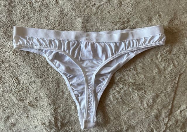 Set 3 perizomi bianchi Victoria’s Secret