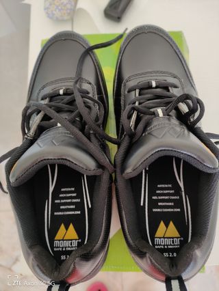 Zapatos de trabajo Monitor 44 nuevos 