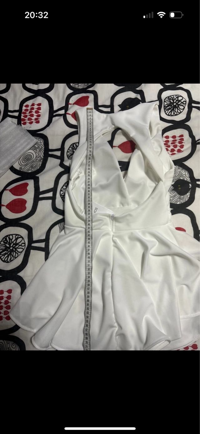 Jumpsuit bianca con volant nuova