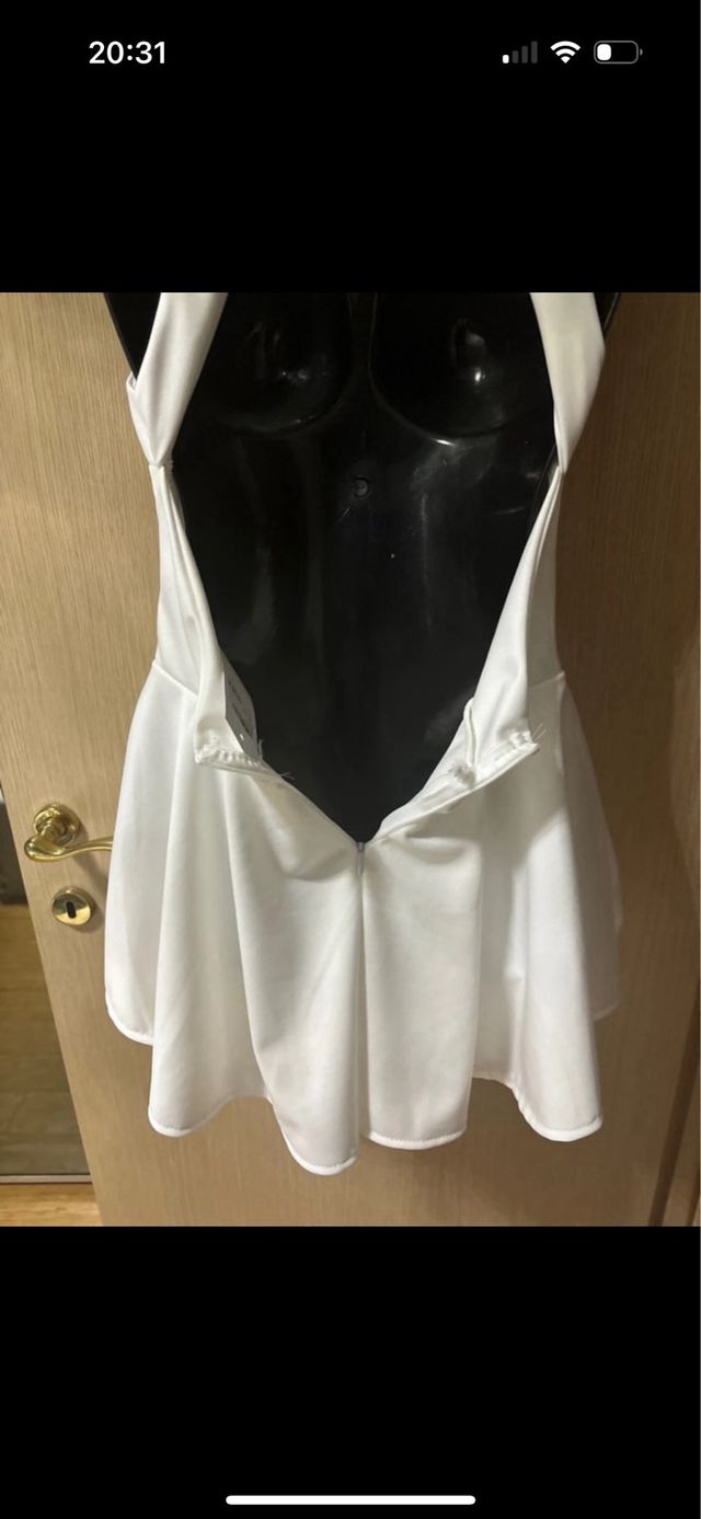 Jumpsuit bianca con volant nuova