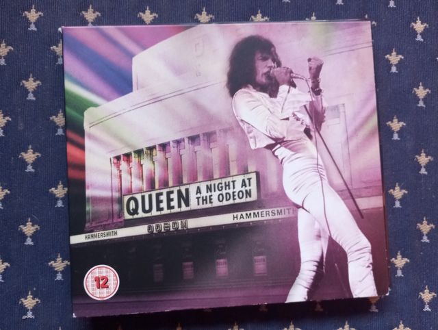 Cd Queen y Dvd