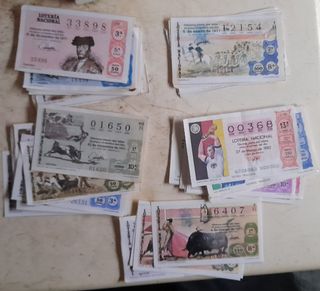 Lote de looteria nacional y cupones de la once