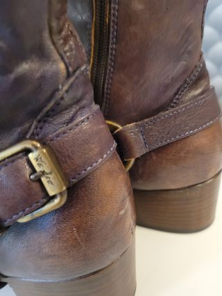 Botas vaqueras de piel Vero Cuoio bordado talla 36