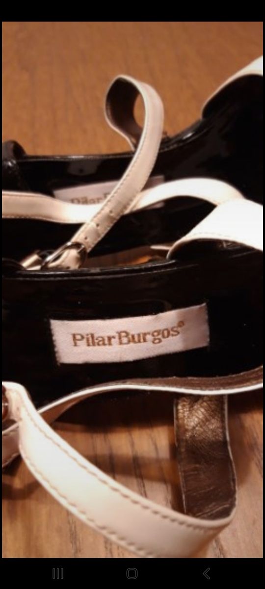 Sandalias ideales Pilar Burgos👠