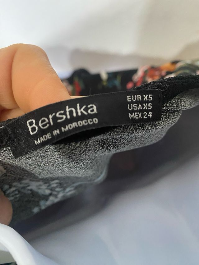 Pantiblusa flores Bershka