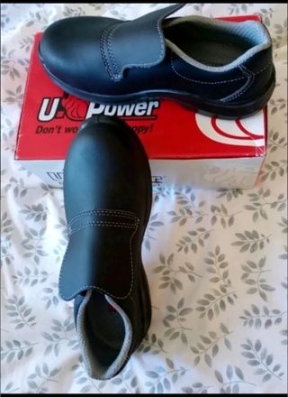 Zapatos de seguridad Nuevos Talla 39