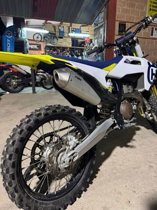 HUSQVARNA FC 350 2021 .