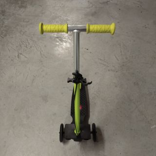 Patín 3 ruedas con mochila