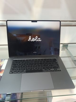 MACBOOK AIR M2