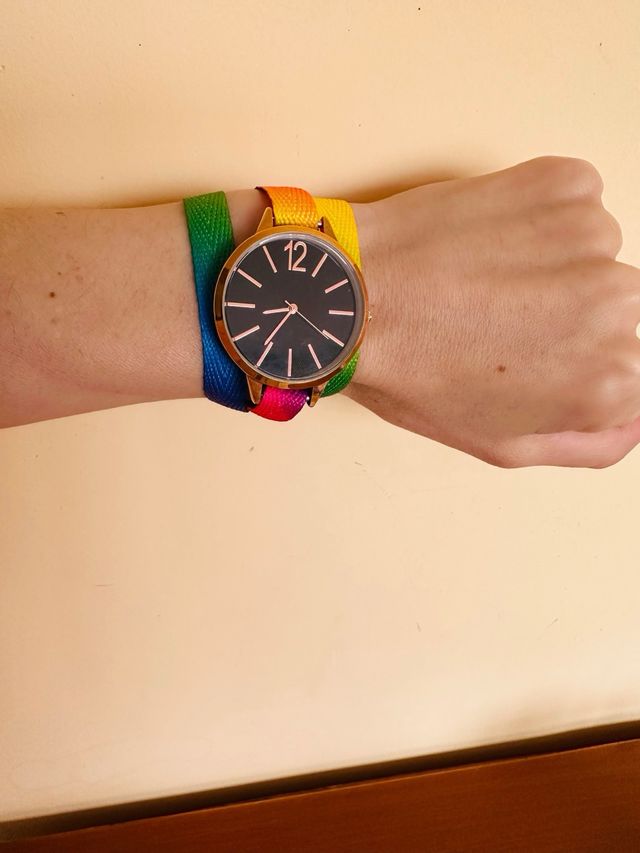 Orologio quadrante tondo, cinturino regolabile