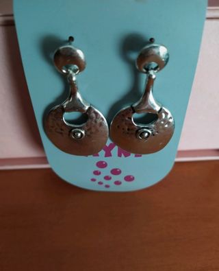 Pendientes largos