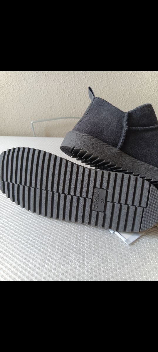 Zapatillas de andar por casa Oysho