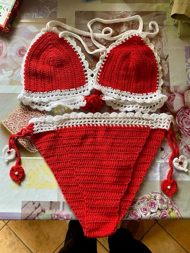 Costume bikini crochet nuovo