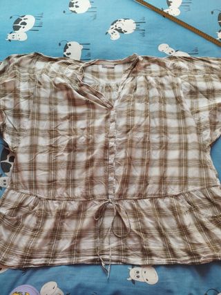 Camisa o blusa talla grande 54 / 56