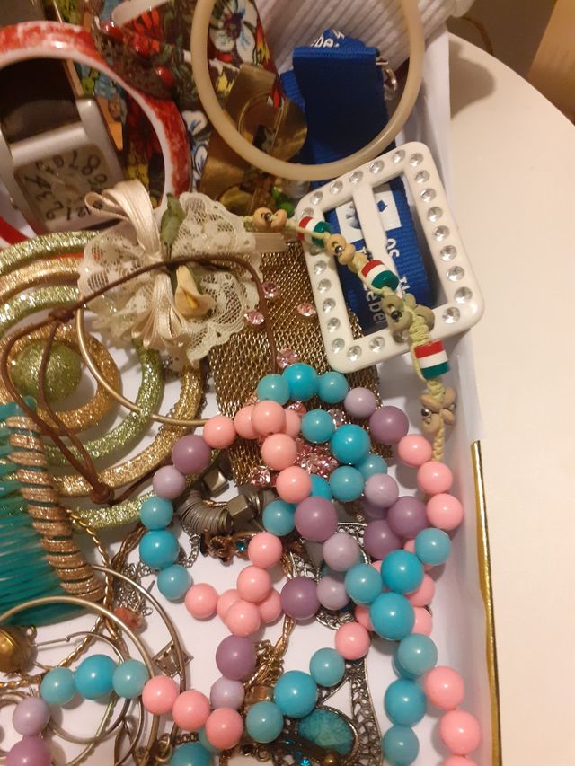 Lotto bigiotteria per handmade vintage e moderni