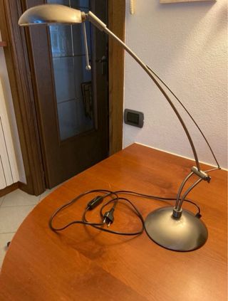 Lampada da tavolo perenz
