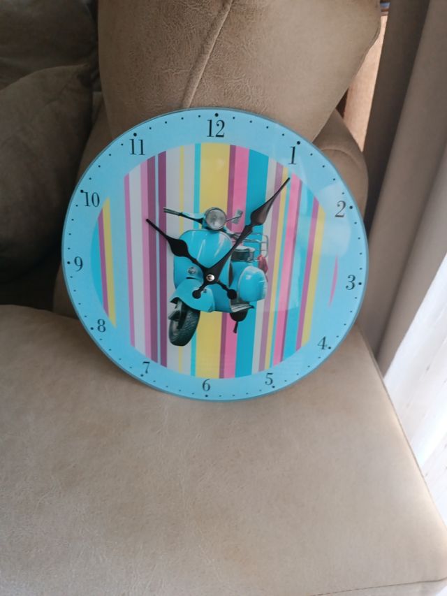 Reloj decorativo