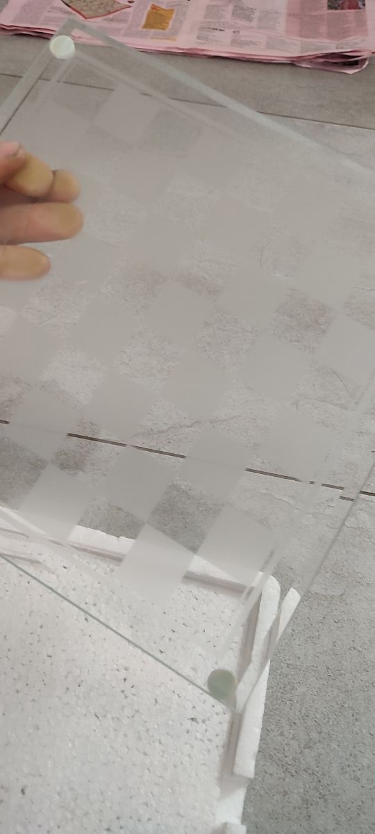 Nuova scacchiera di vetro