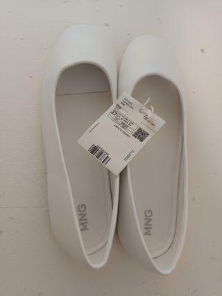 Manoletinas blancas 37