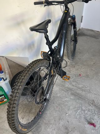 Giant e bike bicicleta electrica M trance enduro
