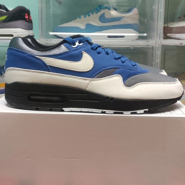 NIKE AIR MAX 1 BY YOU