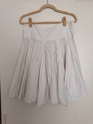 Falda blanca