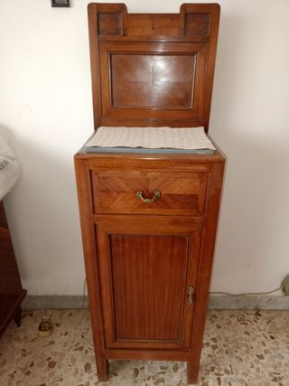 Comò più 2 comodini inizio 900