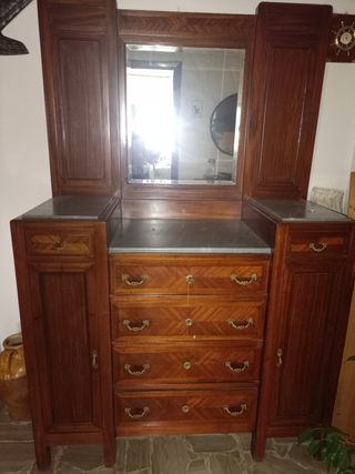 Comò più 2 comodini inizio 900