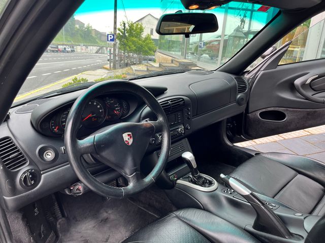 Porsche 911 Carrera 4 Manual 996