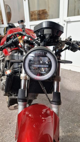 Suzuki SV