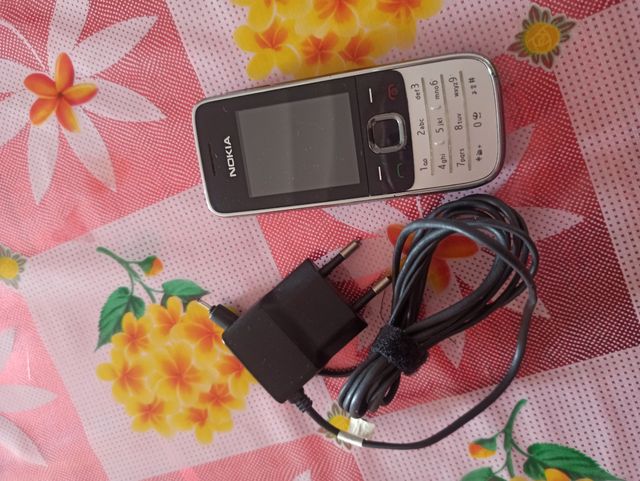 Nokia 2730