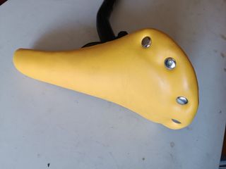 Sillín Vintage amarillo 
