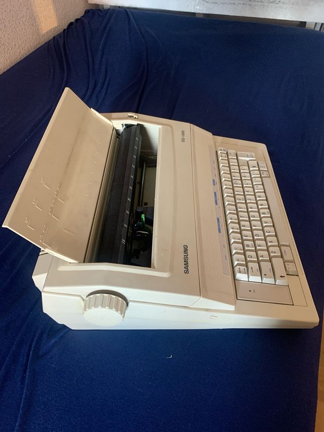 Maquina de Escribir Samsung SQ-1000