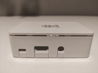 Carcasa Raspberry Pi blanca