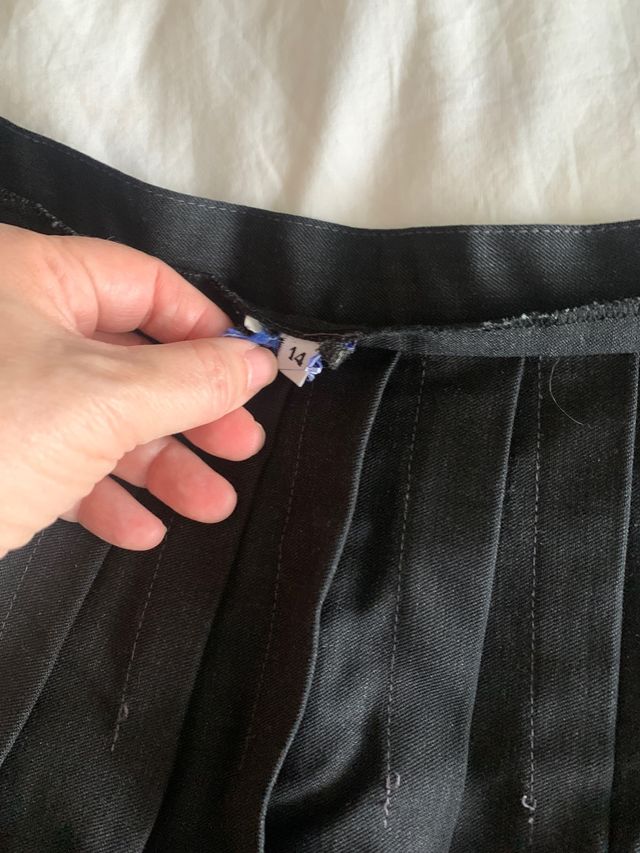 Falda uniforme st george 14