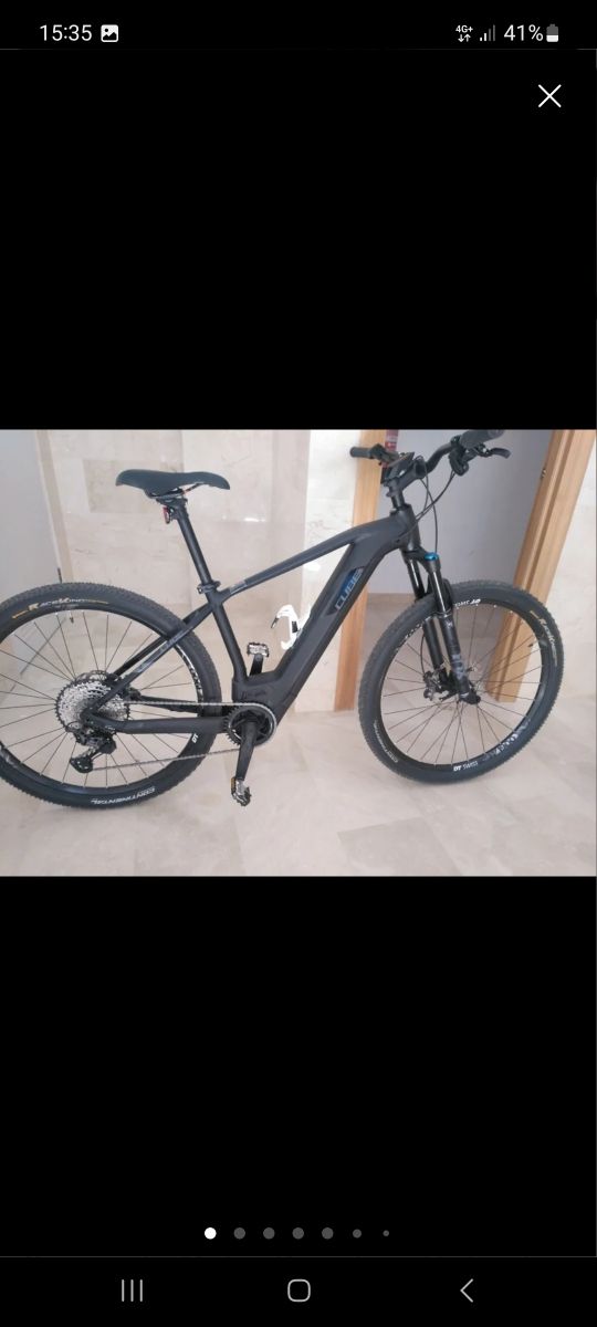 Bicicleta cube reaction hybrid slt