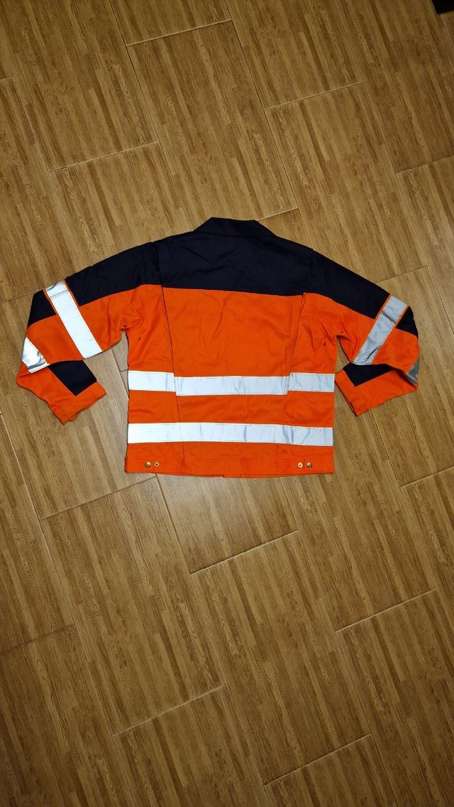 Cazadora Reflectante, Alta Visibilidad.