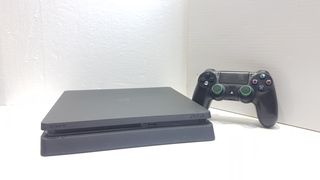 Sony PlayStation 4 Slim - 1TB