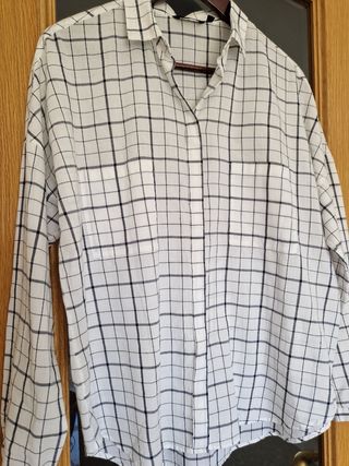 Camisa Massimo Dutti.