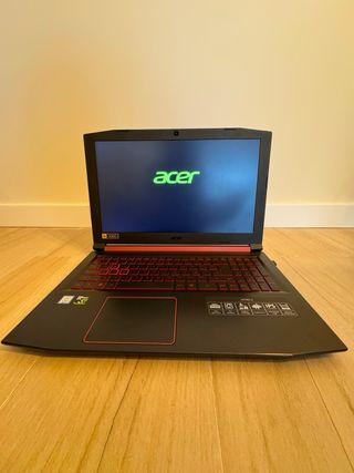 Laptop Envidia Geforce GTX Nitro 5 i7 di ottava generazione