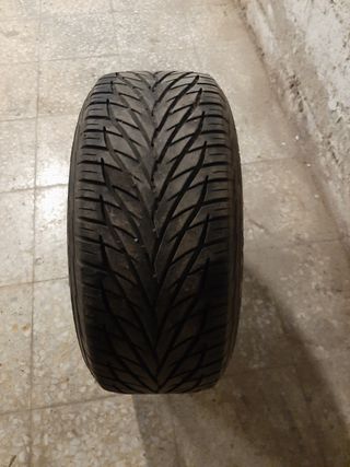 Neumáticos y llantas Nissan